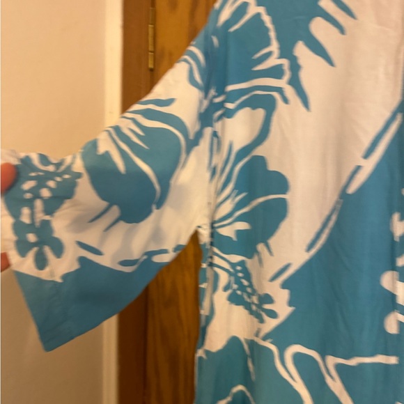 Woman’s Tybee Island Clothing Size Med Printed Tunic Floral , Tunic, Coverup. - Picture 10 of 10